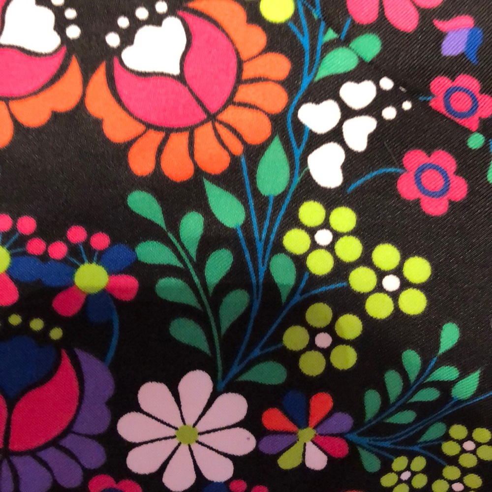 Scrub top - Picture 2 of 4